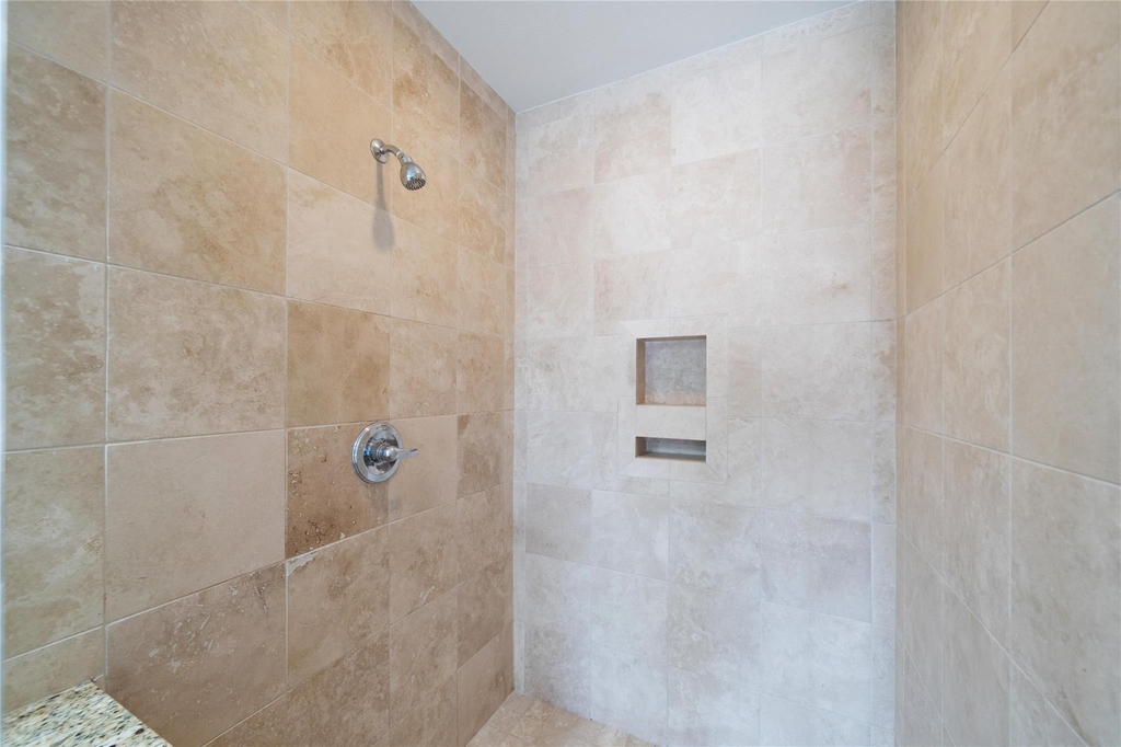 2525 S Lamar Blvd - Photo 15