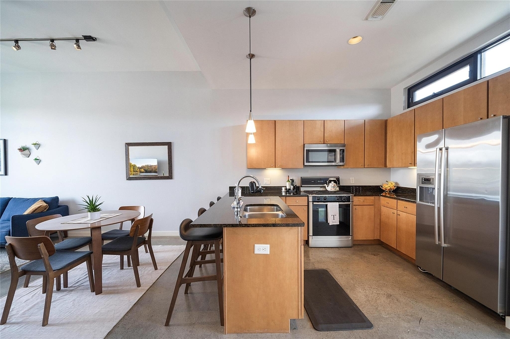 2525 S Lamar Blvd - Photo 7