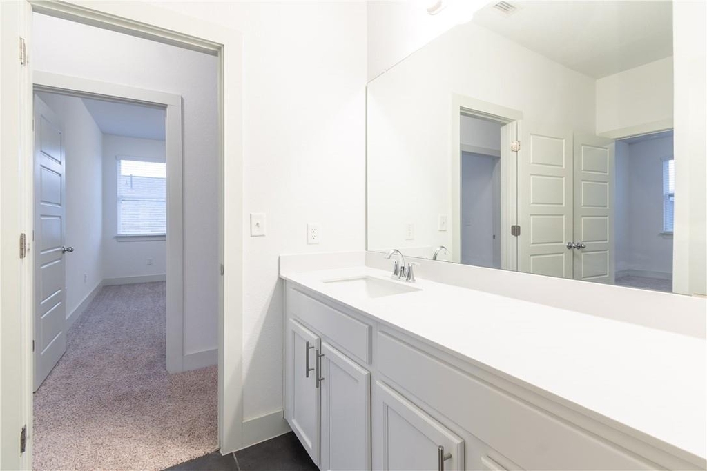 1410 Casa Dr - Photo 15