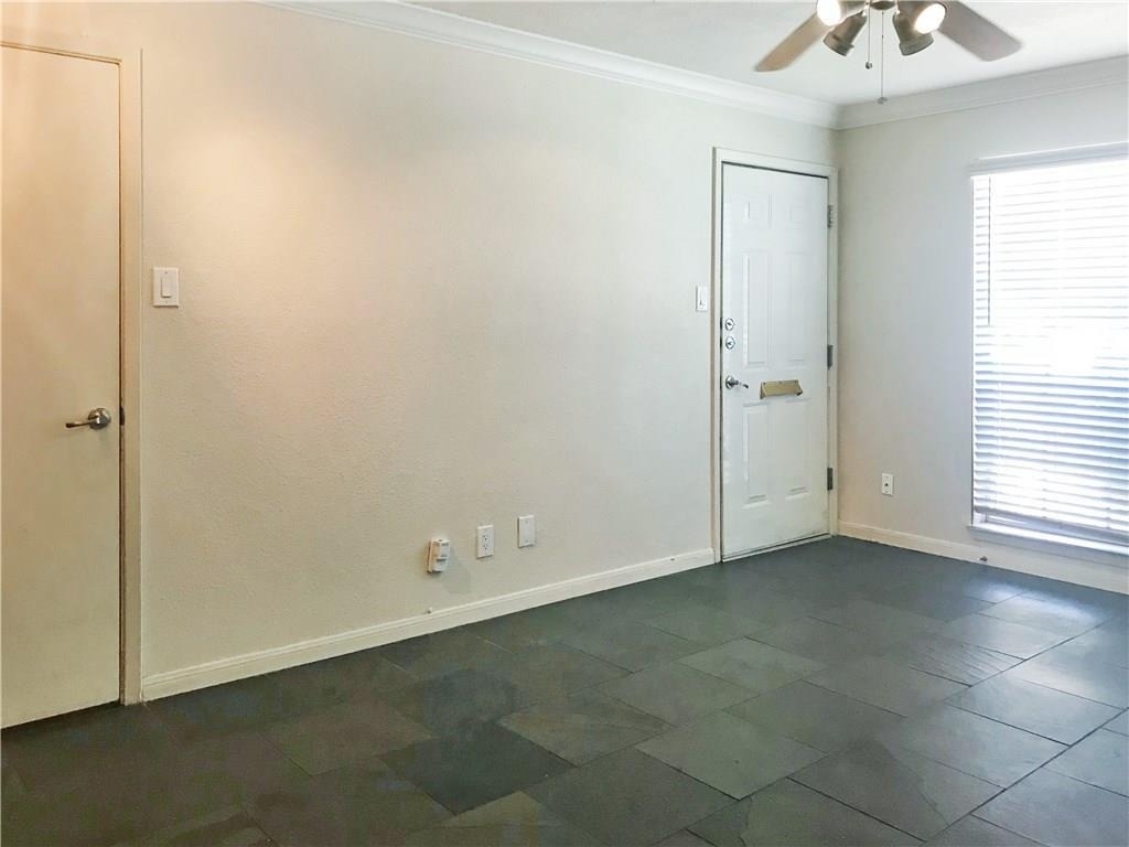 741 E Oltorf St - Photo 11