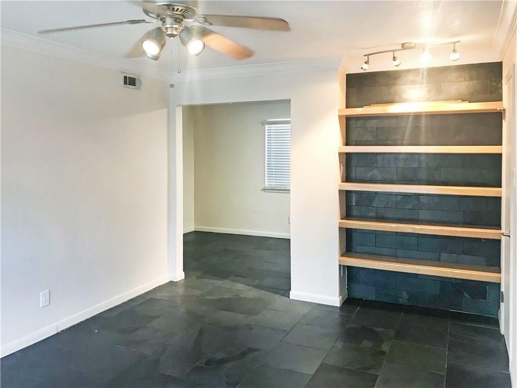 741 E Oltorf St - Photo 5