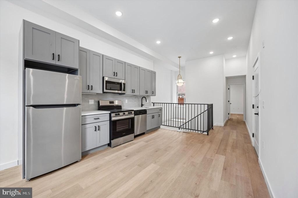 627 N 16th Street - Photo 0