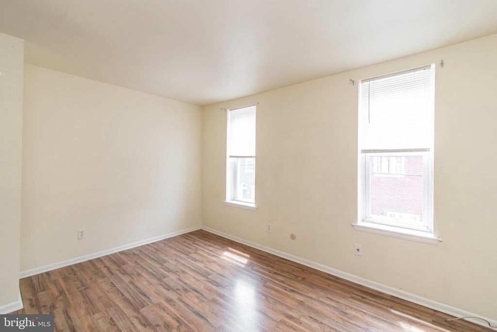 1635 Fontain Street - Photo 23
