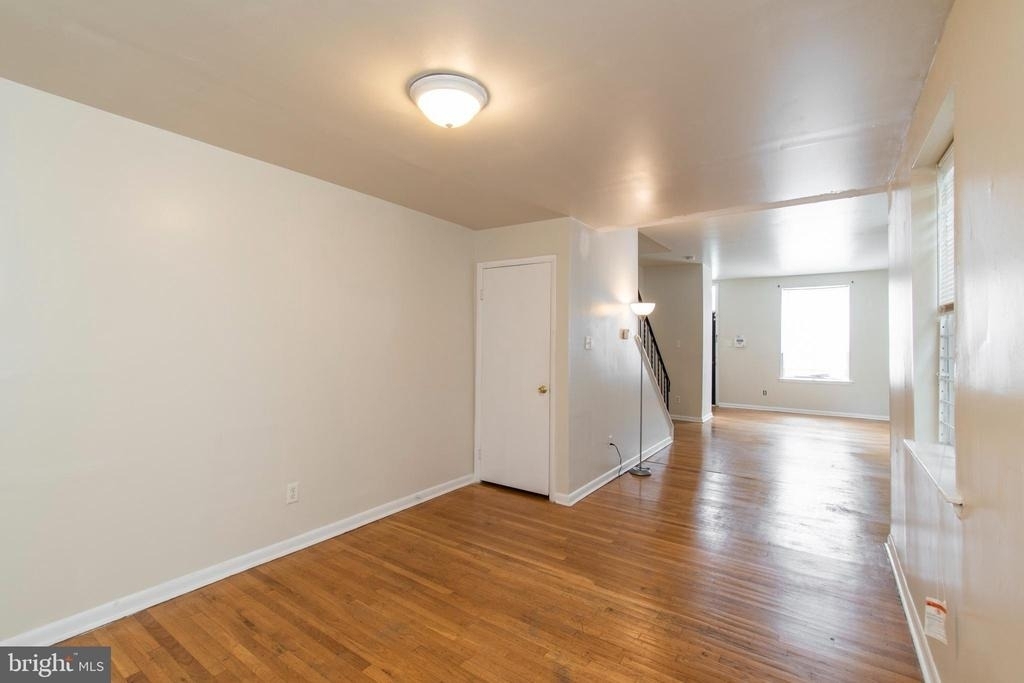 1635 Fontain Street - Photo 12