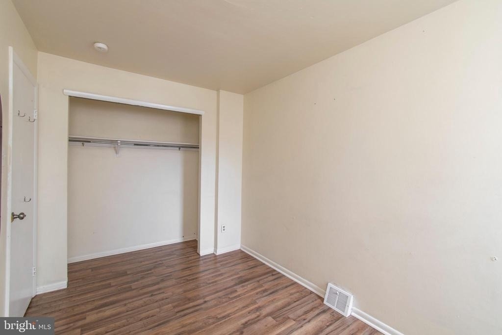 1635 Fontain Street - Photo 19