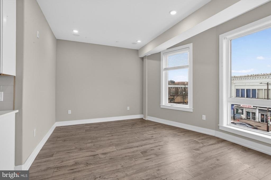 2209 N Broad Street - Photo 5