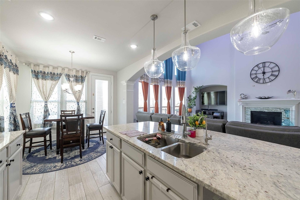 17821 Limestone Spring Ln - Photo 11