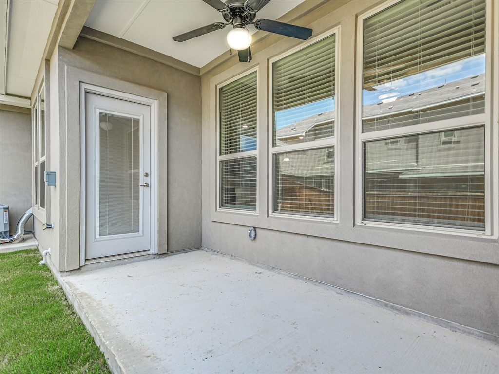 415 Parkline Dr - Photo 13
