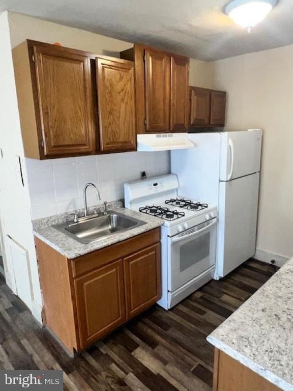453 W Gay Street - Photo 16