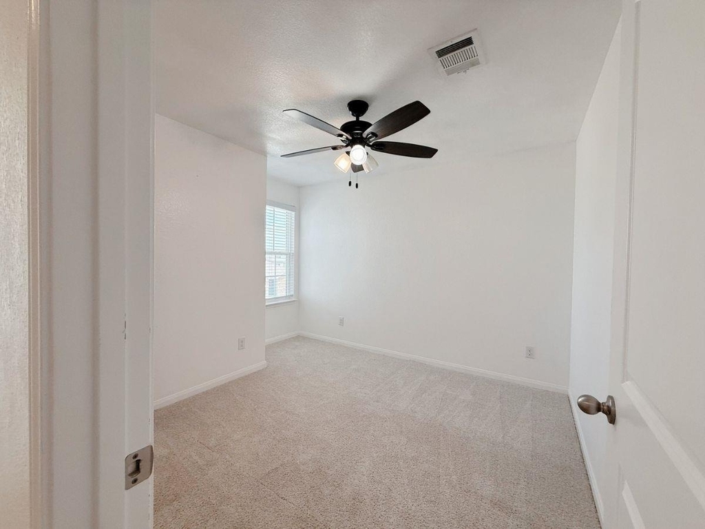 3000 Cressler Ln - Photo 14