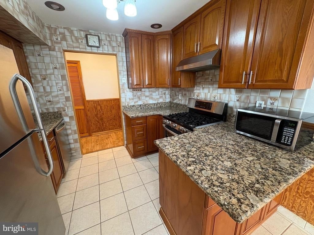 409 Hidden Village Drive - Photo 1