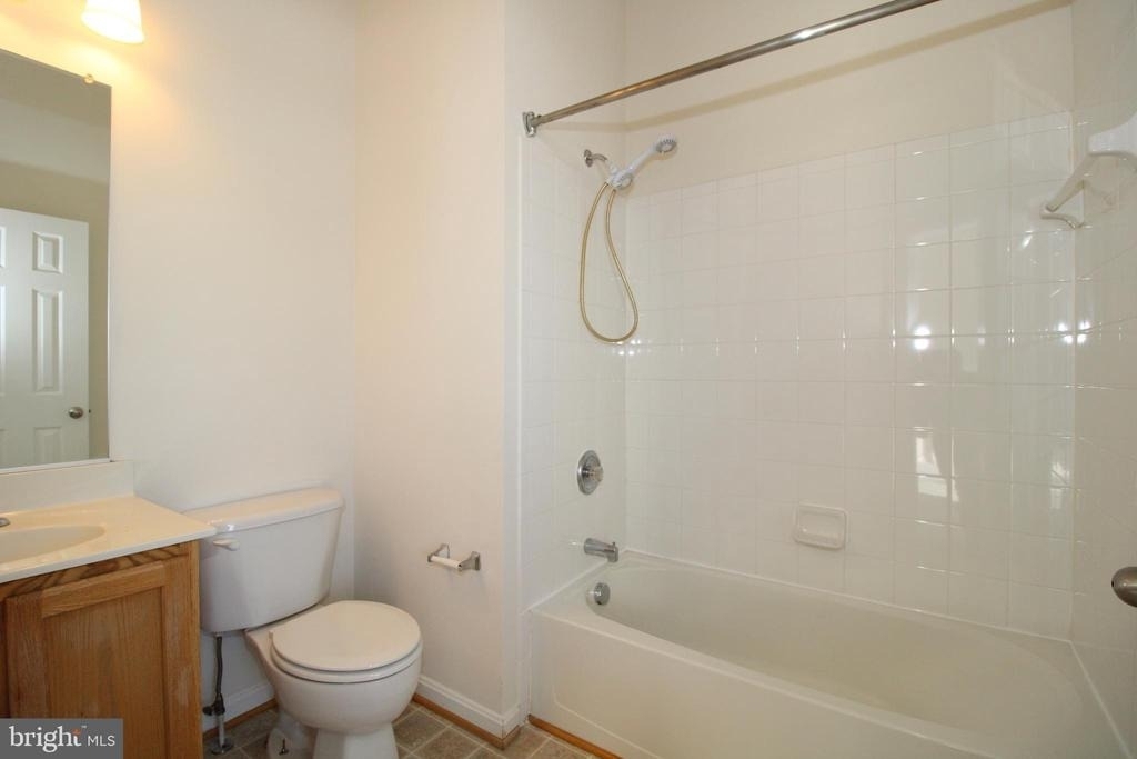 12916 Yellow Jacket Road - Photo 16