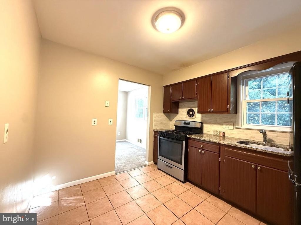 8703 34th Avenue - Photo 6