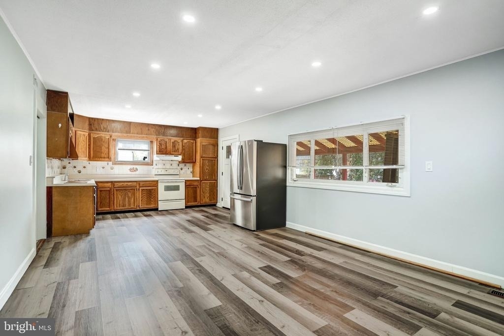 6226 20th Avenue - Photo 9