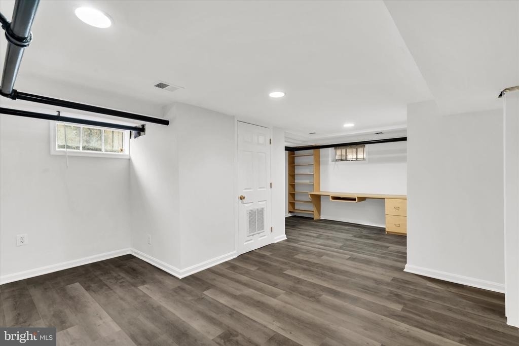 1002 Chillum Road - Photo 33