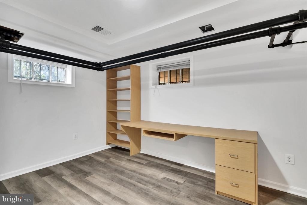 1002 Chillum Road - Photo 34
