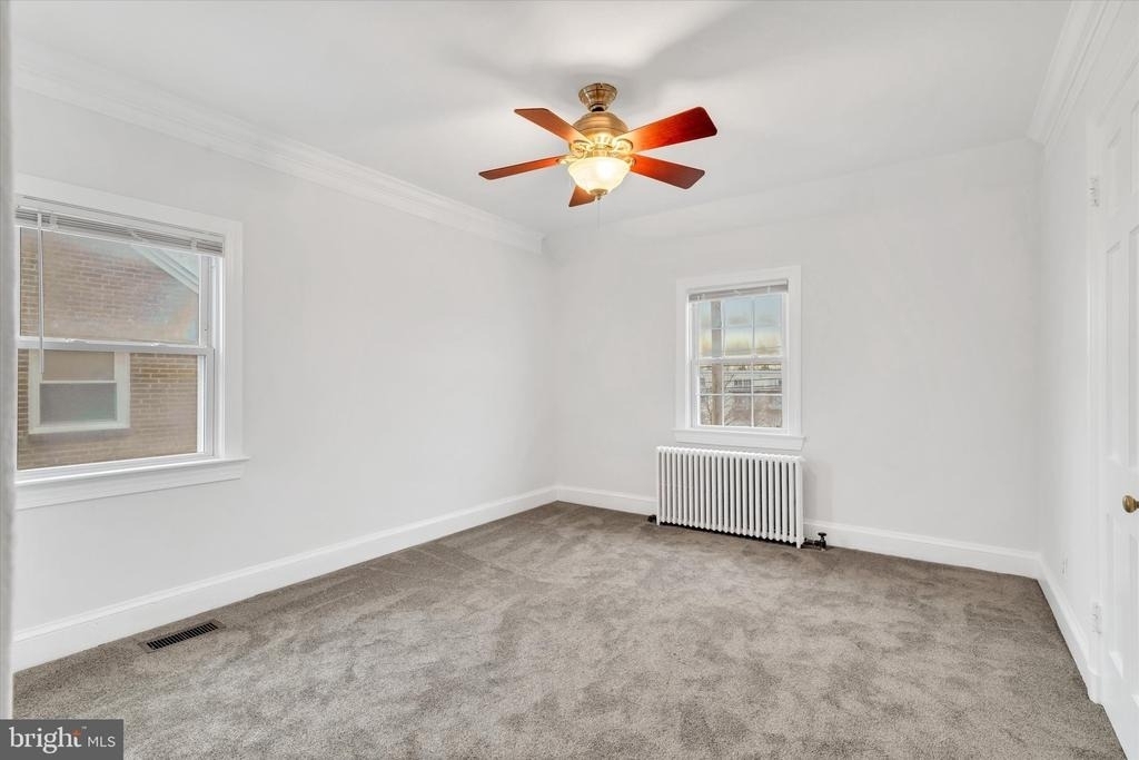 1002 Chillum Road - Photo 22