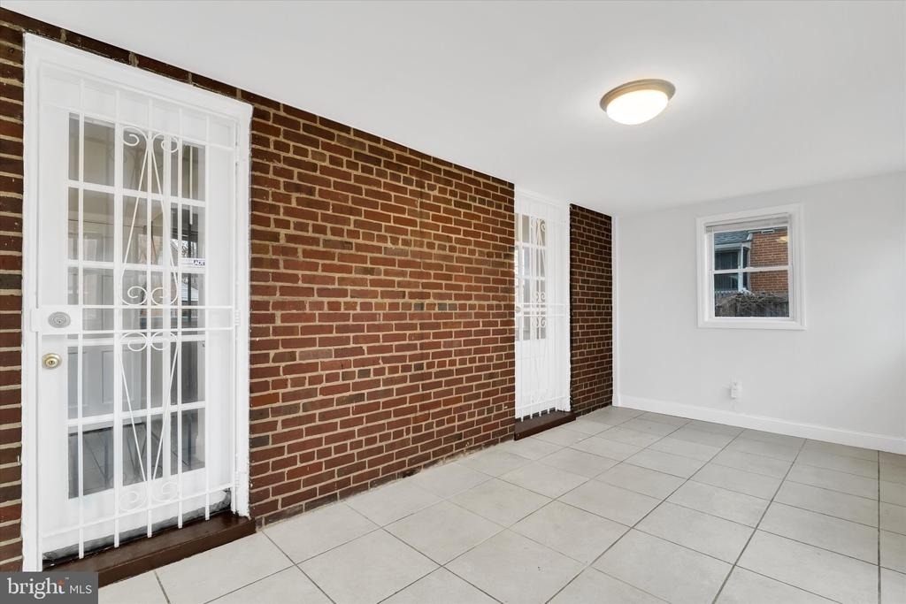 1002 Chillum Road - Photo 21