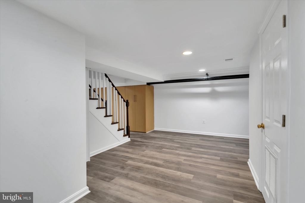 1002 Chillum Road - Photo 37