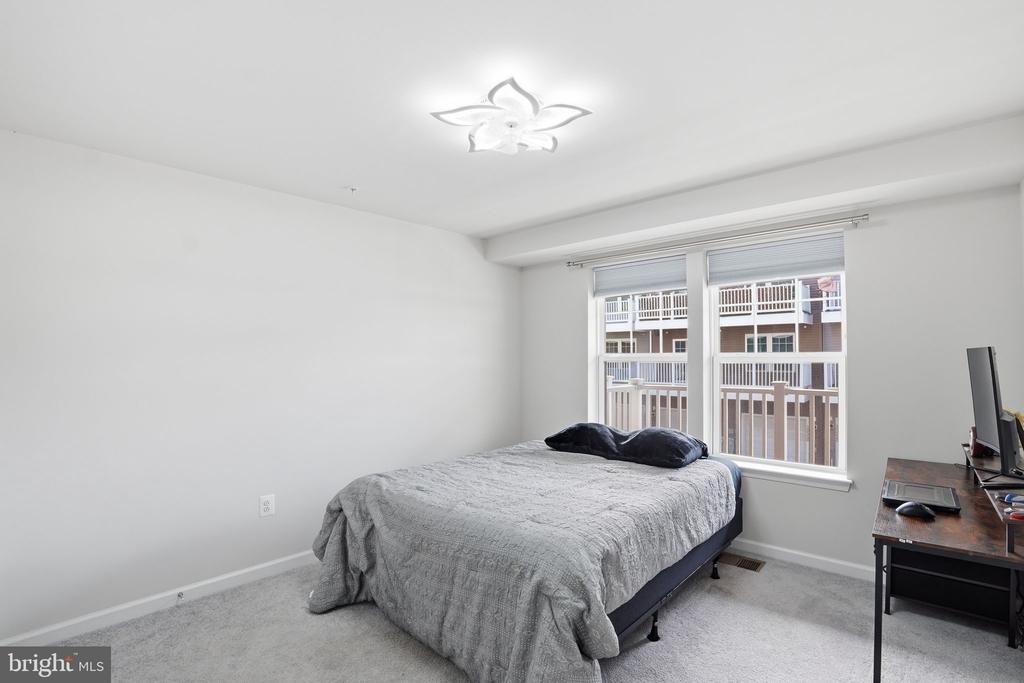 10501 John Glenn Street - Photo 11