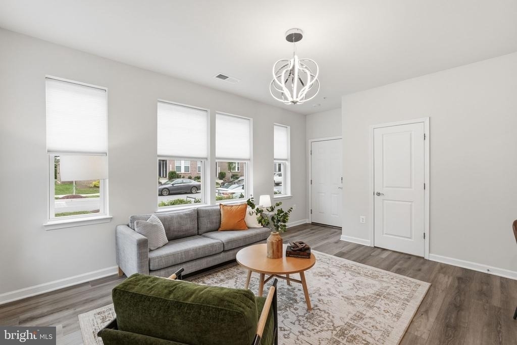 10501 John Glenn Street - Photo 3