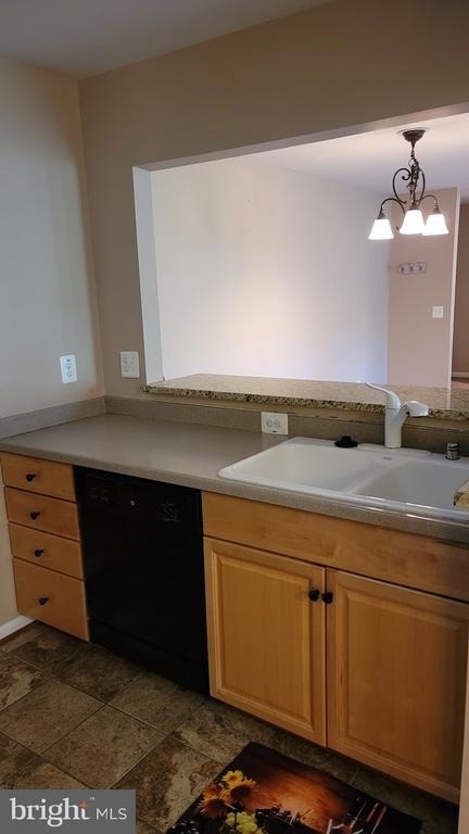 40 Hearthstone Court - Photo 9
