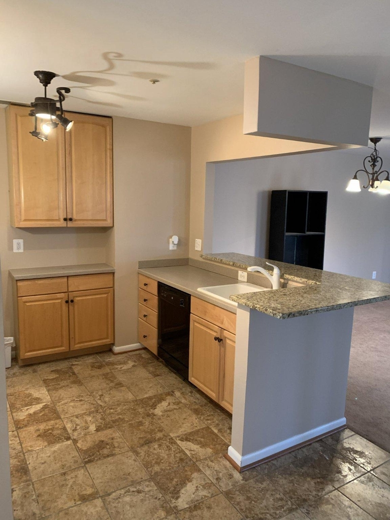 40 Hearthstone Court - Photo 5