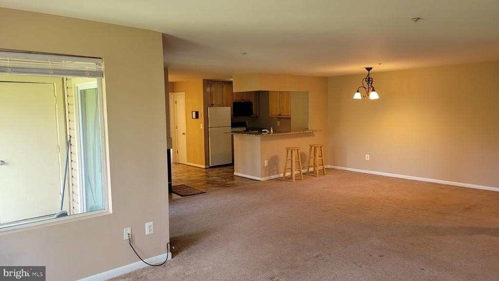 40 Hearthstone Court - Photo 3