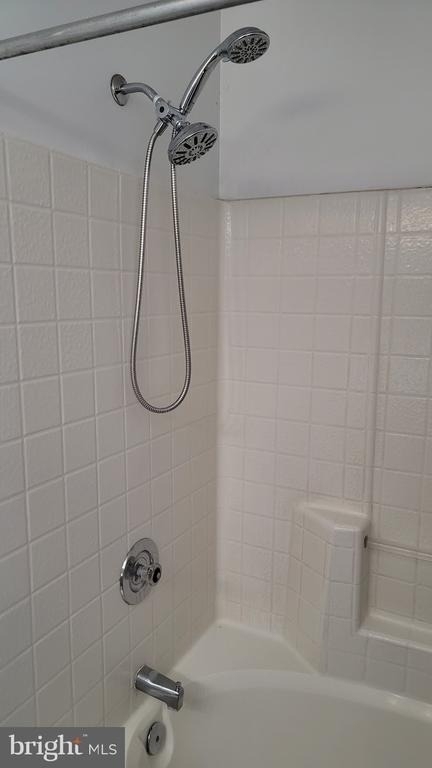 40 Hearthstone Court - Photo 14
