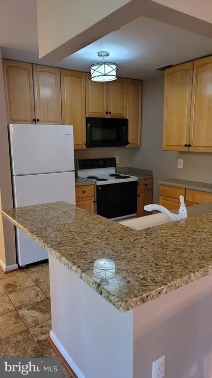 40 Hearthstone Court - Photo 7