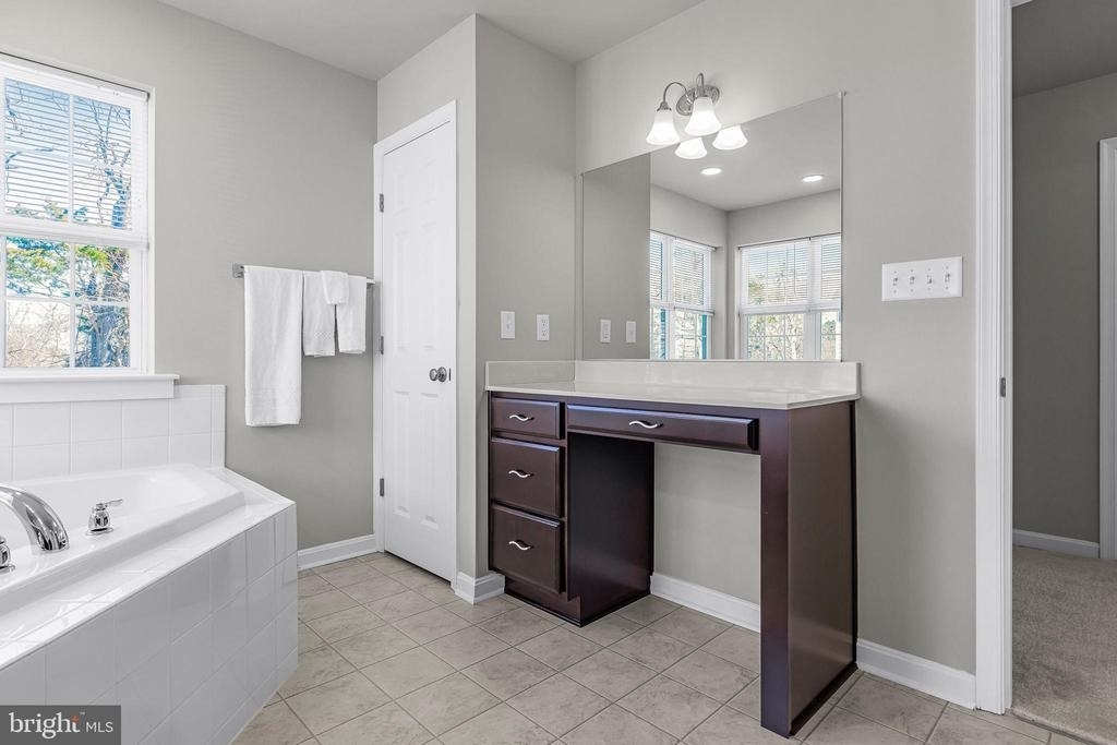 243 Wavyleaf Drive - Photo 28