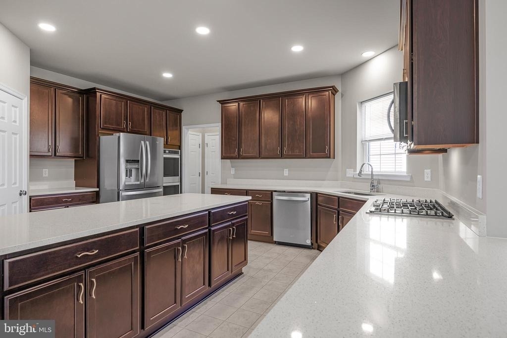 243 Wavyleaf Drive - Photo 13