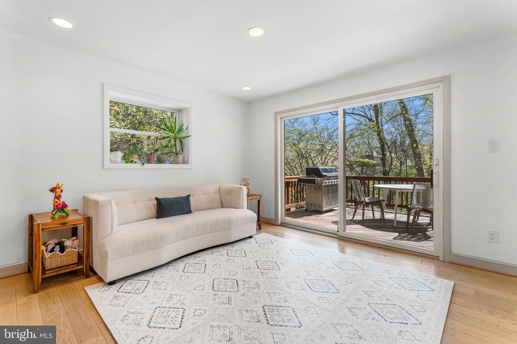 2820 Ellicott Street Nw - Photo 13