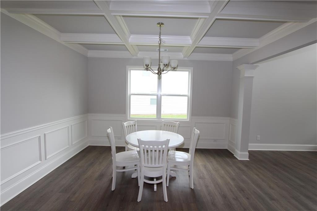 6870 Rambling - Photo 3