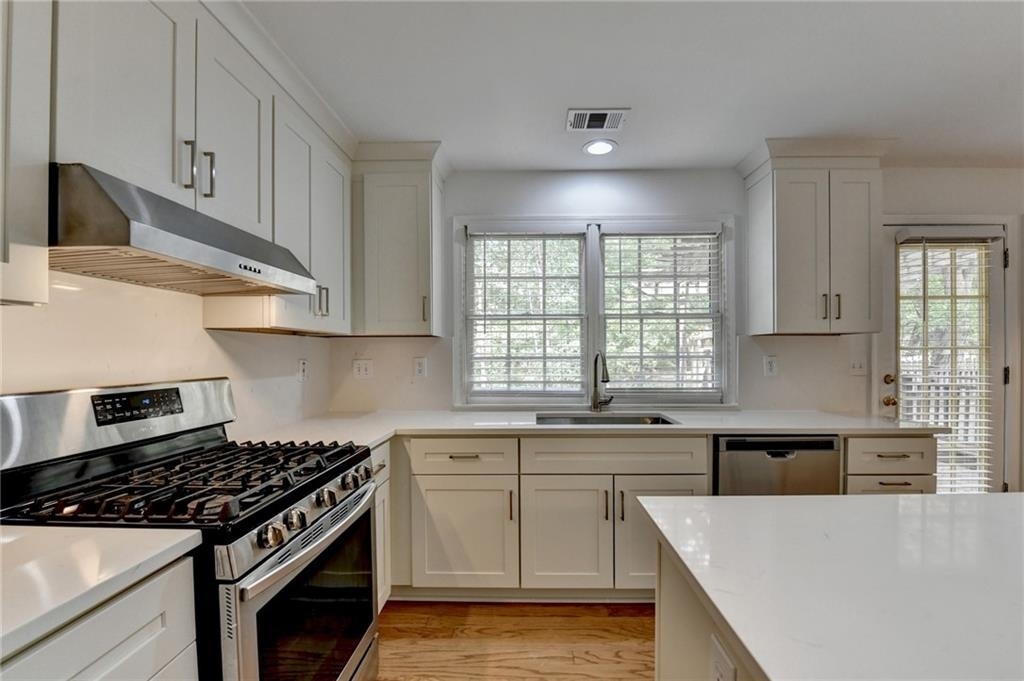6535 Ganton Drive - Photo 17