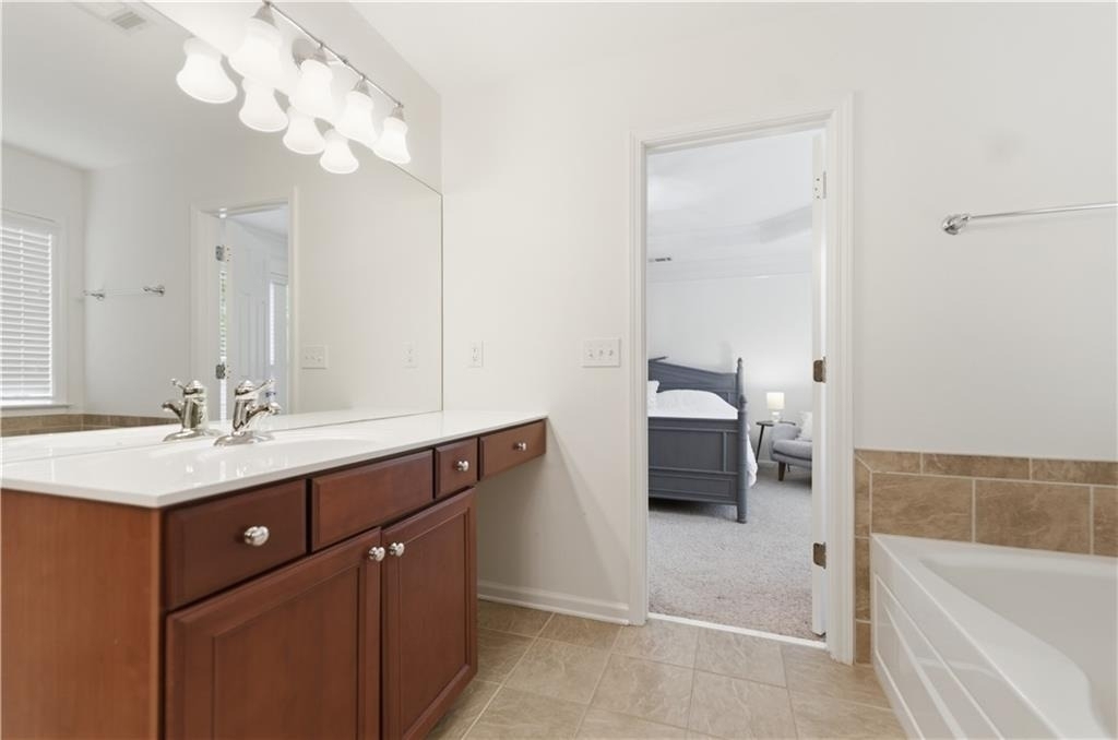 4953 Colchester Court Se - Photo 9