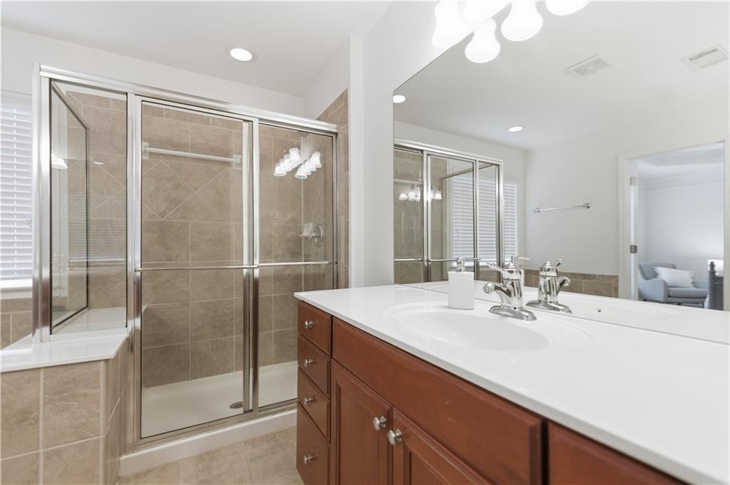 4953 Colchester Court Se - Photo 10