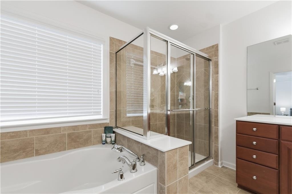 4953 Colchester Court Se - Photo 12
