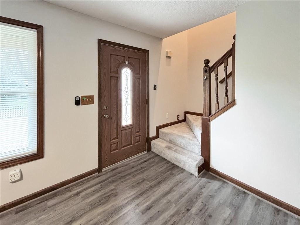 7040 Sand Wedge Circle Nw - Photo 3