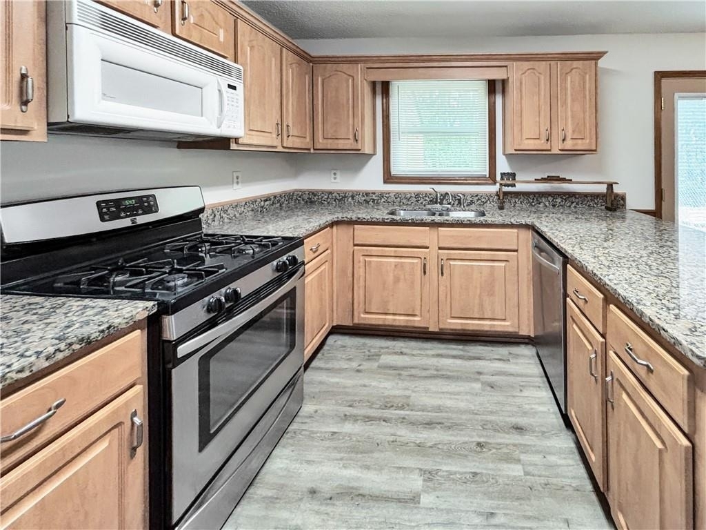 7040 Sand Wedge Circle Nw - Photo 9