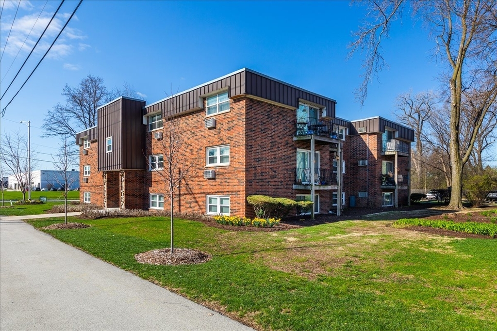 5740 East Avenue - Photo 19