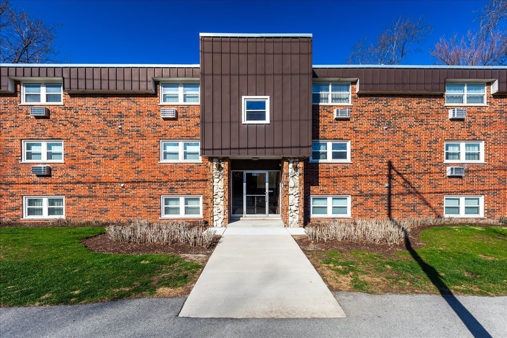 5740 East Avenue - Photo 17