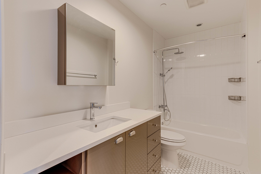 115 Lake Street - Photo 3
