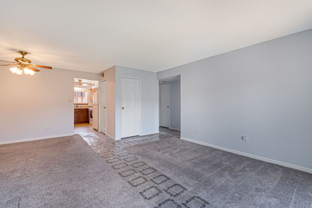 9446 Bay Colony Drive - Photo 2
