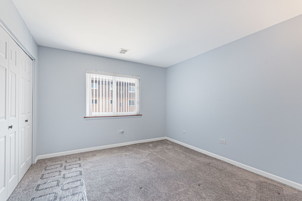 9446 Bay Colony Drive - Photo 7