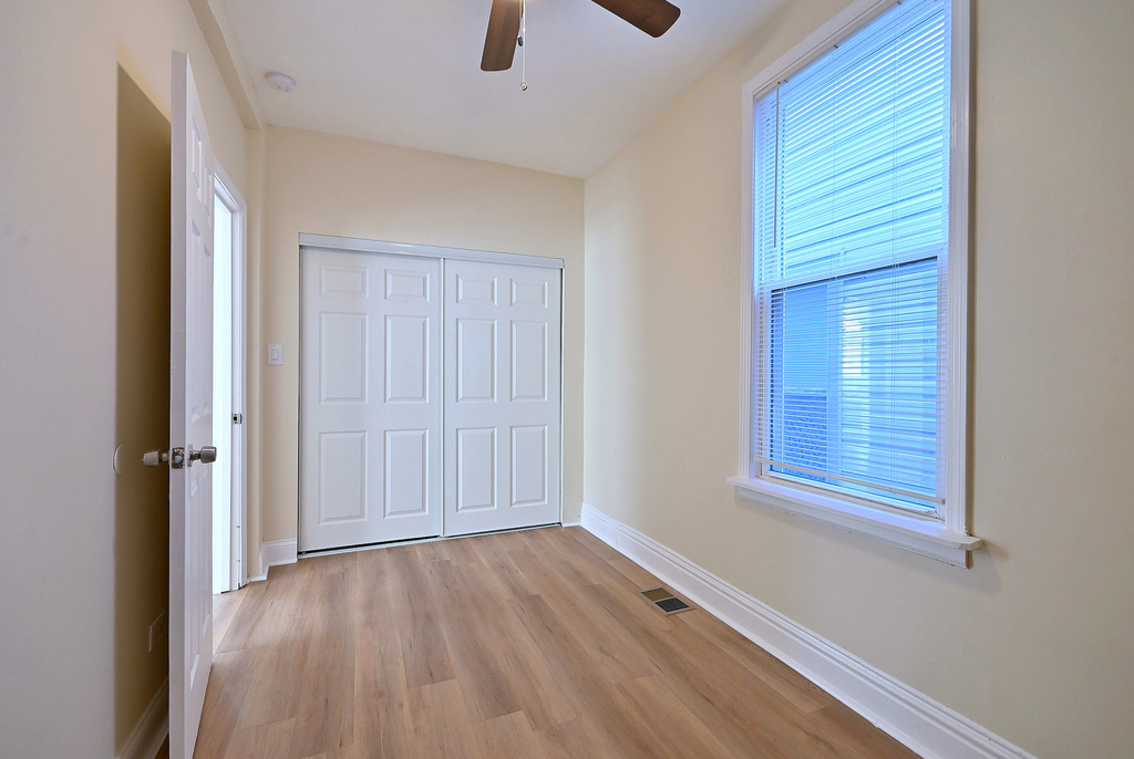 8602 S Muskegon Avenue - Photo 6