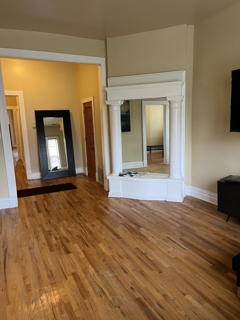 4429 S Calumet Avenue - Photo 4