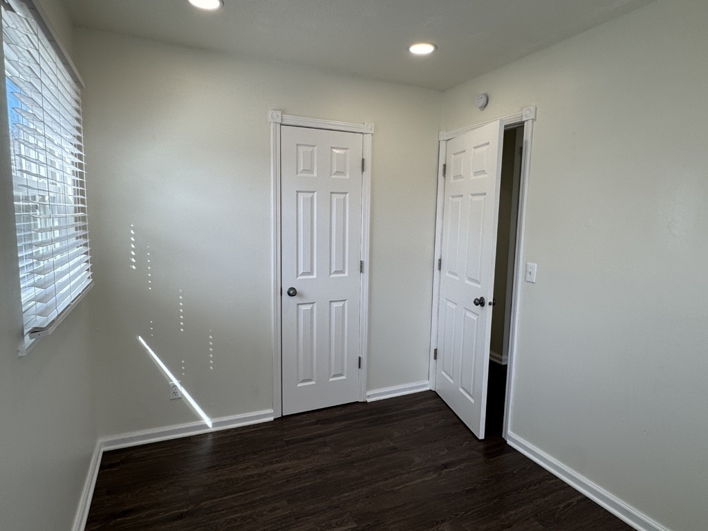 2319 Pinehurst Drive - Photo 9