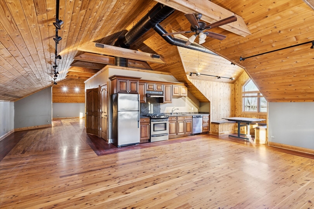 16w125 89th Street - Photo 5