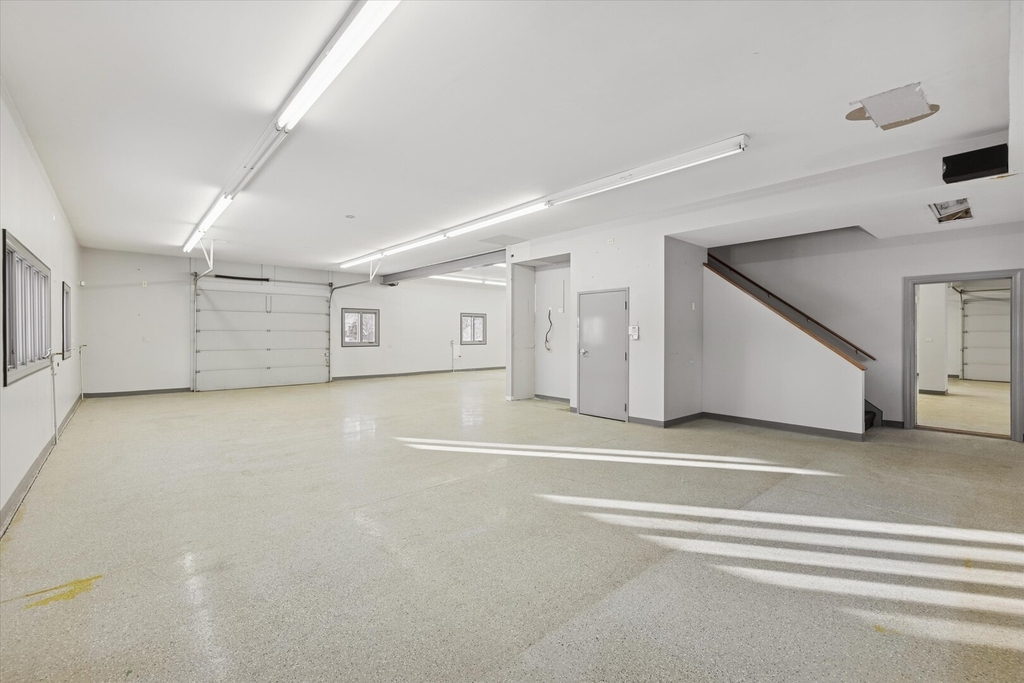 16w125 89th Street - Photo 11